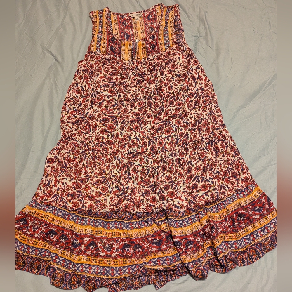 Women's floral sleeveless dress
